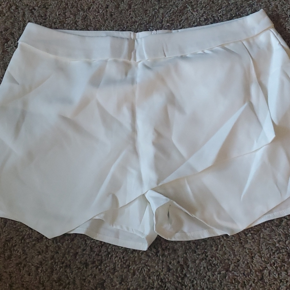 Nwt charles richards shorts
